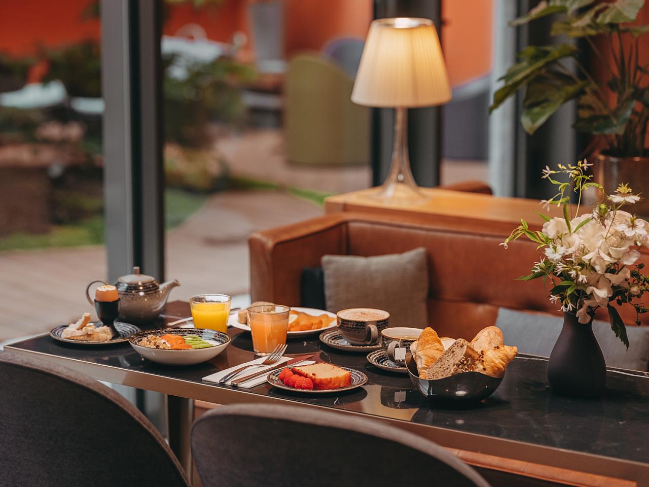 Drawing Hotel - Petit déjeuner